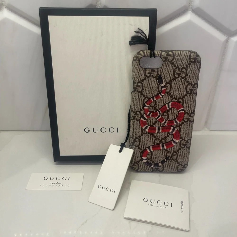 NEW Gucci Supreme Monogram Kingsnake iPhone 7/8 Phone Case 🐍❤️